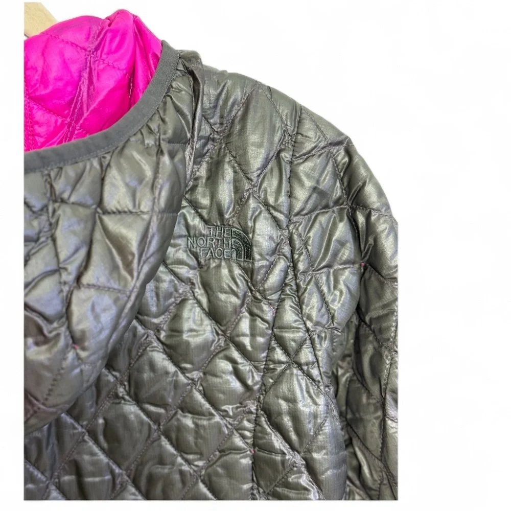 The North Face Thermoball quilted jacket,‎ WOMENS Size XSMALL